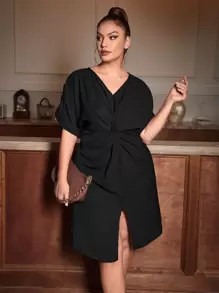 SHEIN Privé Đầm Plus Size Chia xoắn lại màu trơn Thanh lịch - màu đen - Xem 1