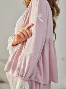 SHEIN 孕婦蕾絲邊荷葉袖上衣和可調節腰圍長褲睡衣套裝 - 淺粉色 - 查看 4