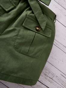 SHEIN 女孩翻蓋口袋腰帶工裝短褲