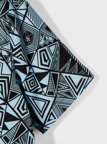 Manfinity Men Geo Print Shirt Without Tee - Multicolor - View 3