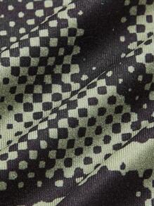SHEIN ICON T-shirt corps à imprimé carte - Militaire verte - Voir 3