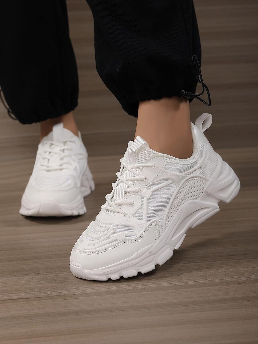 極簡風格前綁帶老爹鞋