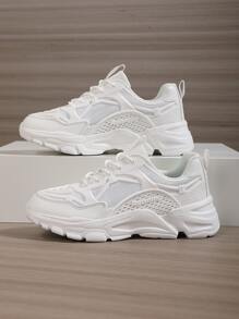 極簡風格前綁帶老爹鞋