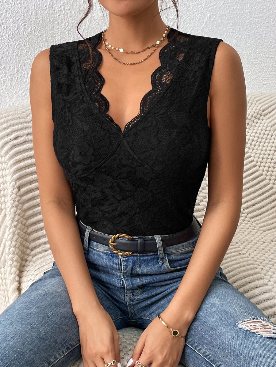 SHEIN Frenchy Scallop Trim Lace Tank Top - Black - View 1