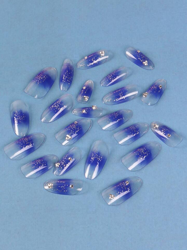 Bling Art Falsche Nägel – Marina Blau Matt, Oval Mittel, 24 Stück Inkl. Kleber | Mit Kristall-Details