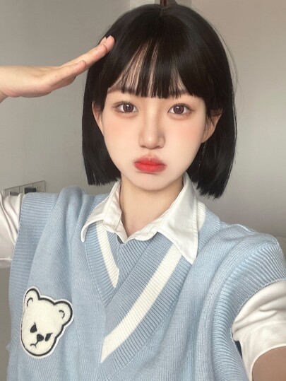 1 Piece Synthetic Heat-Resistant Straight Hairpiece In Short Bobo Black Hair Wig With Bangs , 12 Inches Long, Made From Fiber, Suitable For Daily Use, Natural And Realistic Hairpiece.