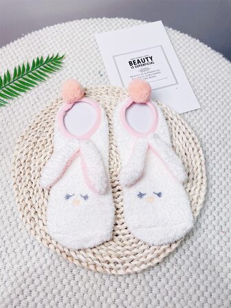 Calcetines invisibles con dibujos animados oreja & con diseño de pompón