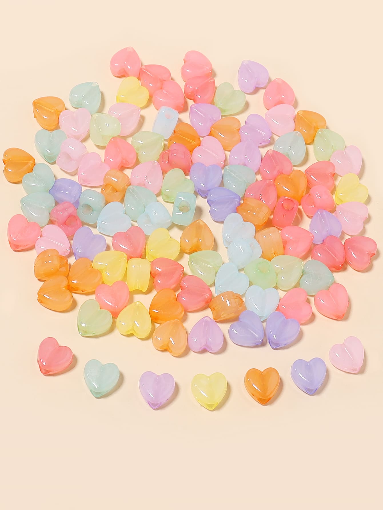 100 hạt Acrylic hình trái tim DIY Valentine