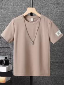 SHEIN 男孩字母補丁細節T恤無項鏈 - 卡其色 - 查看 1