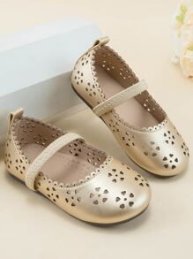 女孩鏤空芭蕾舞鞋