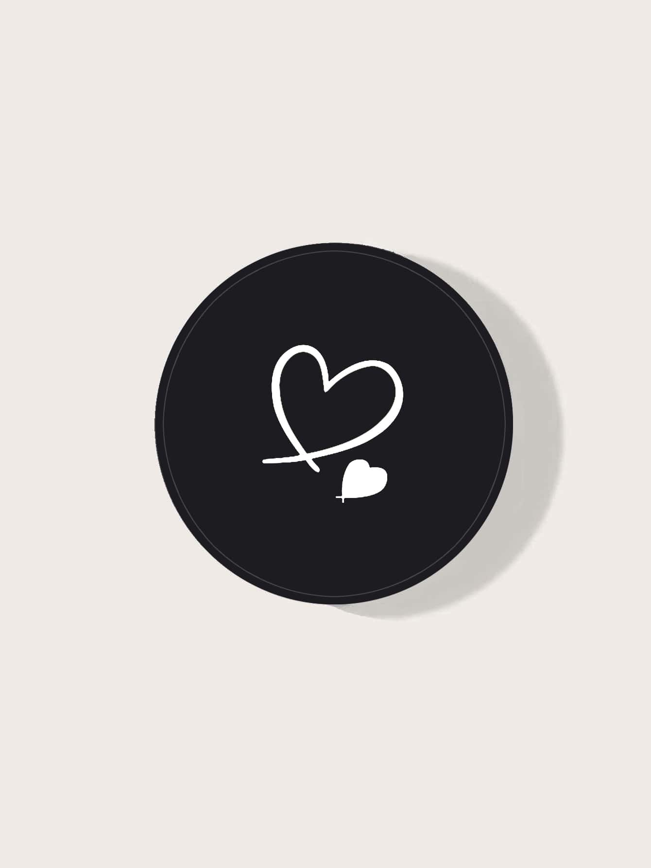 1pc Heart Pattern Stand-Out Phone Grip - Black - View 1