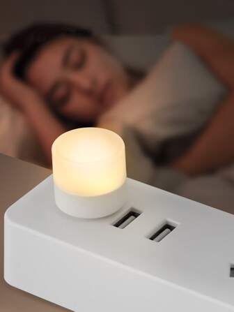 SHEIN Iluminación Nocturna USB Redonda BASIC LIVING