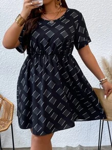 SHEIN LUNE Plus Geo Print A-line Dress - Multicolor - View 3