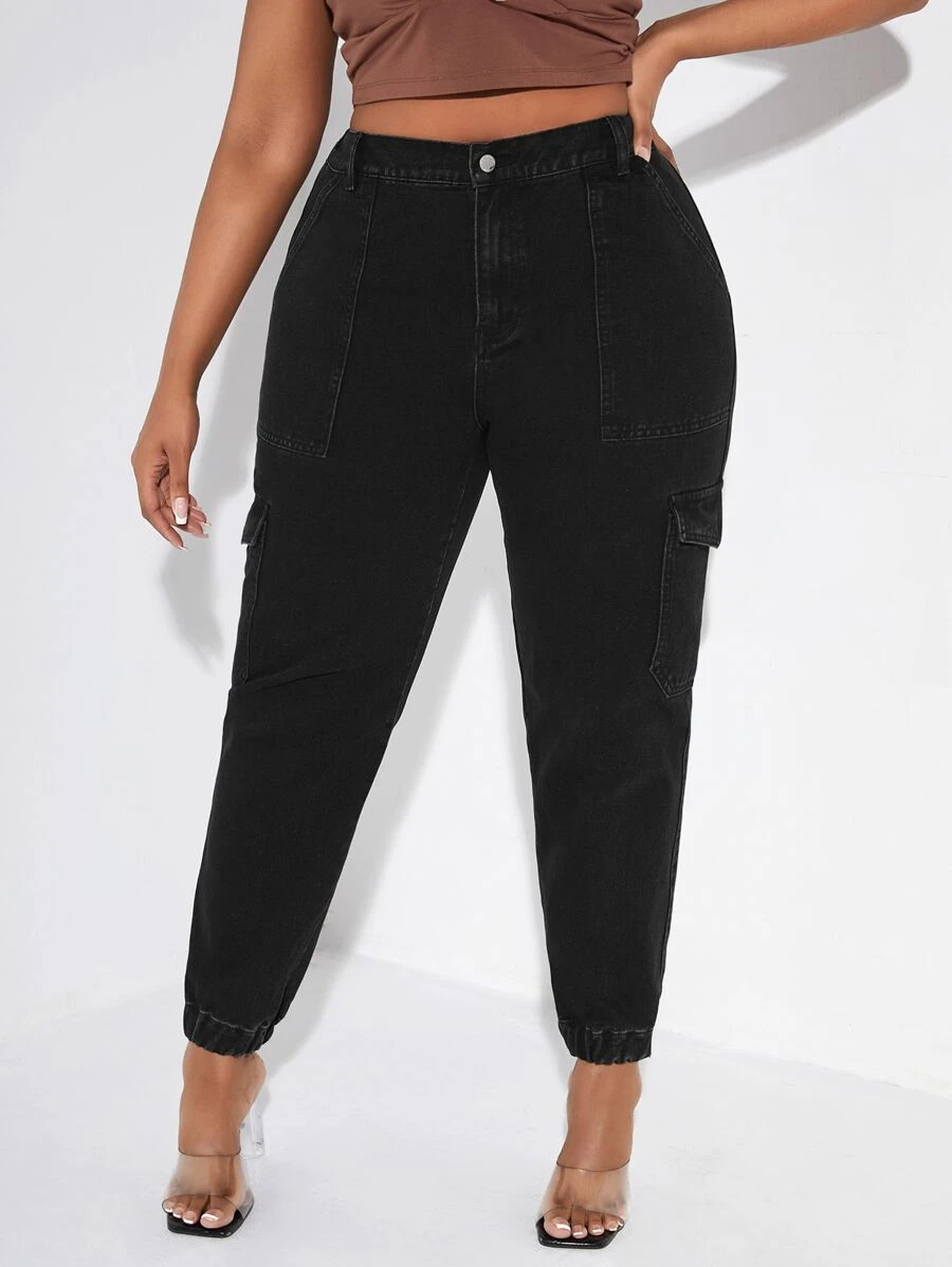 SHEIN Plus Flap Pocket Side Cargo Jeans - Black - View 1