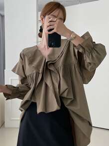 DAZY Blusa Con Mangas Con Vuelo Y Volantes Decorativos - Caqui - Ver 8