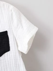 小男童補丁貼口袋襯衫和短褲