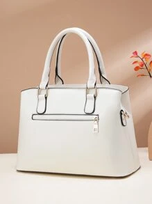 字母细节顶部提手包，配有包饰，适合送给妈妈、女性、新手和白领人士的母亲节礼物