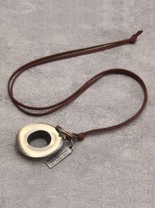 男士標語細節矩形和帽子墜飾項鍊,適用於首飾類禮品和派對