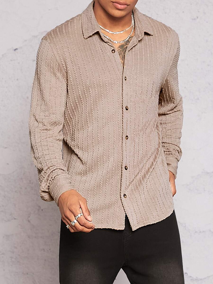 Manfinity RebelGame 男士素色前紐扣T恤 - 杏色 - 查看 1