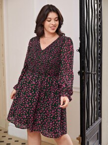 SHEIN Frenchy 大碼碎花荷葉袖洋裝