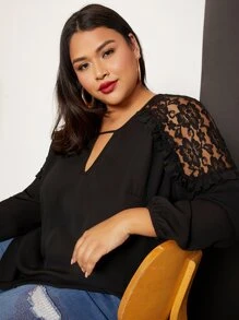 SHEIN CURVE+ Plus Keyhole Neck Lace Insert Lantern Sleeve Blouse - Black - View 6