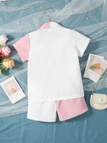 小女童雙色西裝領襯衫和短褲和吊帶上衣