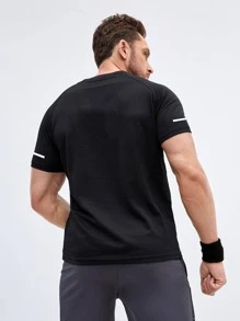 Manfinity Running Men Letter Graphic Sports Tee Workout Tops - Black - View 2