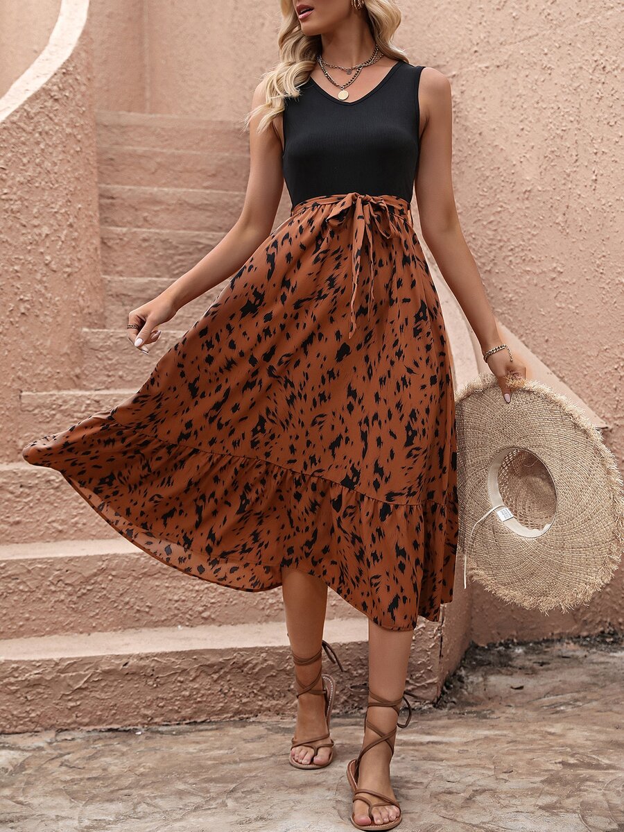 SHEIN VCAY 圖案印花荷葉邊繫腰帶連衣裙 - 棕色 - 查看 1