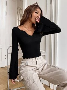 SHEIN EZwear Notched Neck Lettuce Trim Trumpet Sleeve Tee - Black - View 4