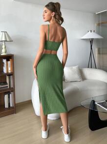 SHEIN EZwear Solid Cami Top & Split Thigh Skirt - Green - View 2