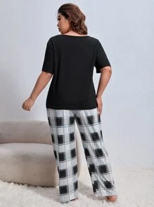 Plus Letter & Heart Print Tee & Plaid Trousers PJ Set - Black and White - View 2