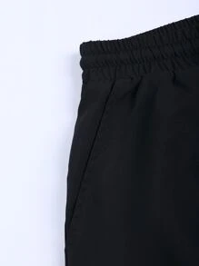 Manfinity Men Eagle & Letter Graphic Drawstring Waist Shorts - Black - View 3