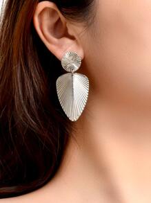 紋理質感金屬耳墜 - 銀色 - 查看 1