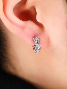 方晶鋯石和花朵裝飾圓耳環 - 銀色 - 查看 5
