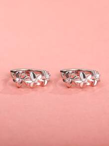 方晶鋯石和花朵裝飾圓耳環 - 銀色 - 查看 6