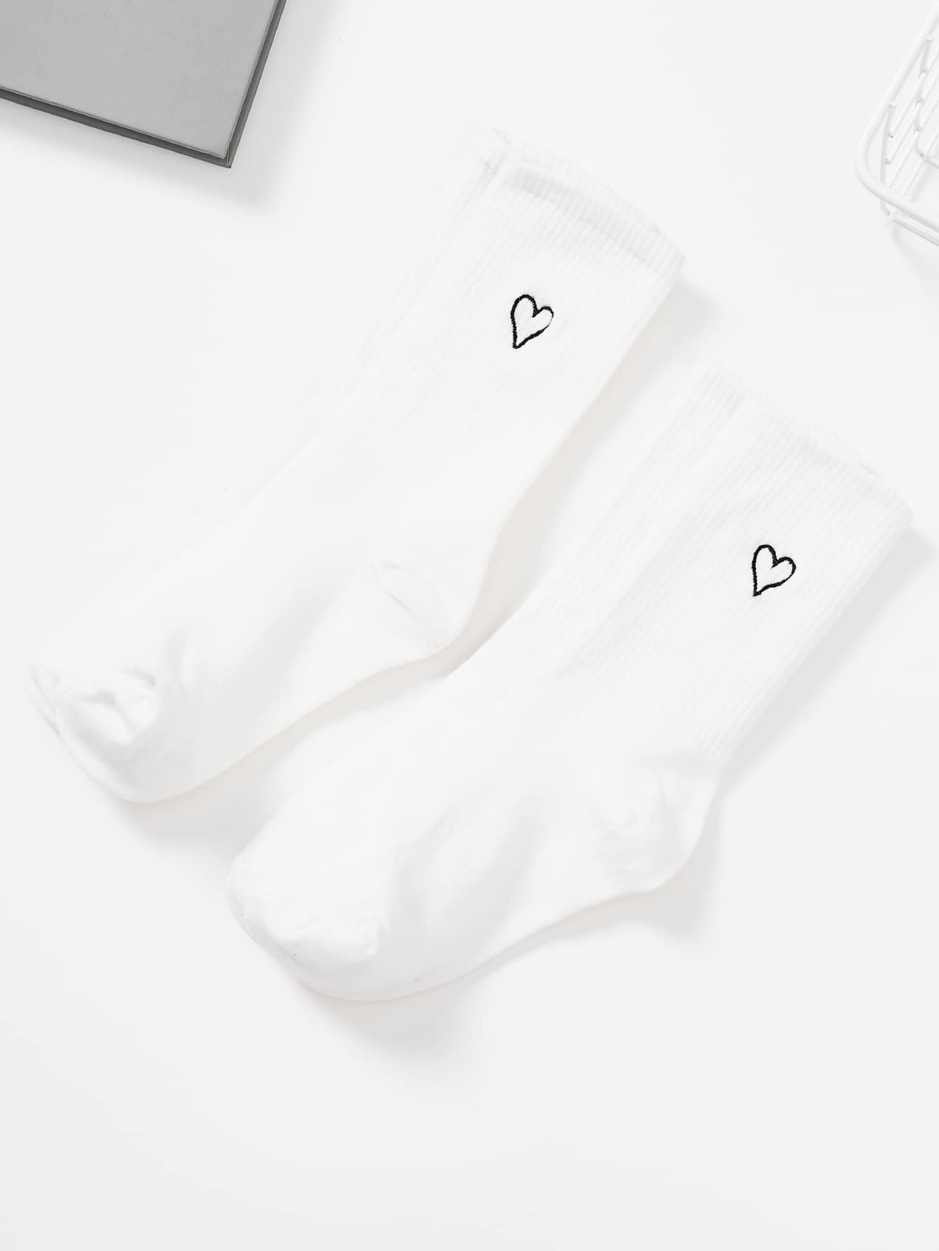 2pairs Women Heart Print Casual Crew Socks - White - View 1