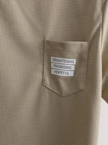 Manfinity Tops Nam Túi Lá thư Giải trí - Màu Khaki - Xem 3