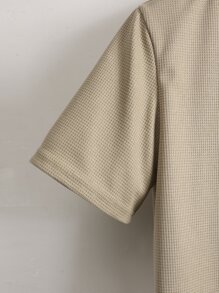 Manfinity Tops Nam Túi Lá thư Giải trí - Màu Khaki - Xem 5