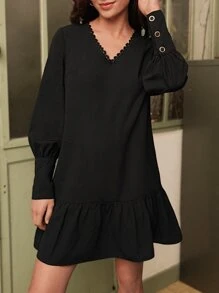 SHEIN Frenchy Contrast Lace Button Back Ruffle Hem Smock Dress - Black - View 4