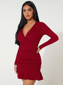 SHEIN PETITE 交疊領褶邊荷葉邊緊身連衣裙 - 玫瑰紅 - 查看 5