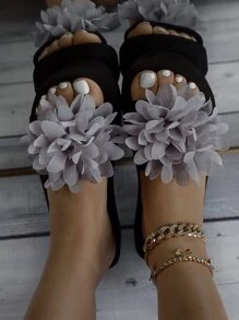 花朵裝飾單帶拖鞋 - 淺灰色 - 查看 2