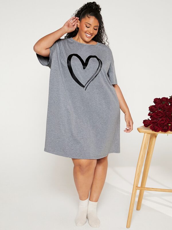 SHEIN CURVE+ Koszule nocne plus size Serce Casual