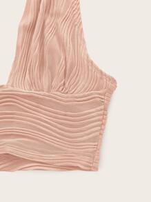 SHEIN ICON Solid Backless Crop Halter Top - Coral Pink - View 3