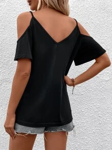 SHEIN LUNE Chain Detail Cold Shoulder Tee - Black - View 2