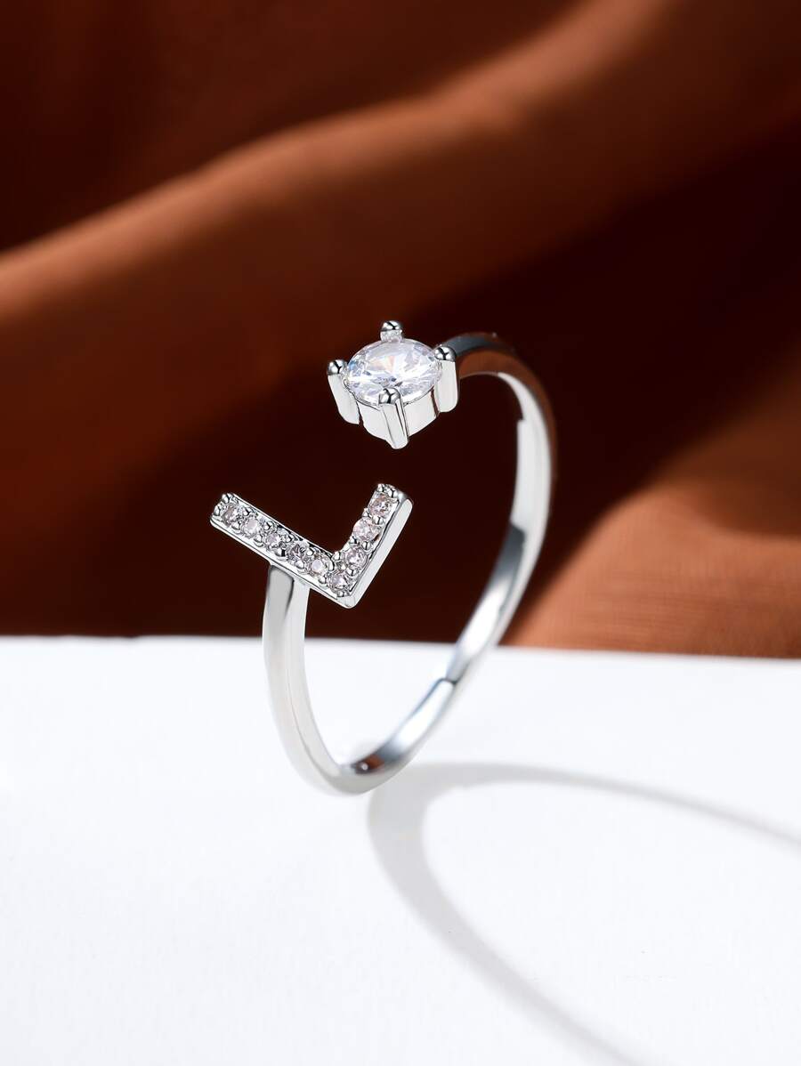 水鑽字母裝飾袖口戒指熱門時尚AZ字母戒指首字母戒指結婚愛情戒指伴娘禮物情侶戒指