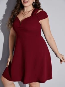 SHEIN Clasi 大碼挖肩喇叭下擺連衣裙 - 酒紅色 - 查看 6