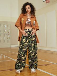 SHEIN EZwear 迷彩印花翻蓋口袋工裝褲