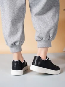 男孩繫帶運動運動鞋適用於戶外黑色