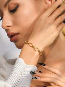 Minimalist Solid Bracelet - Yellow Gold - View 6