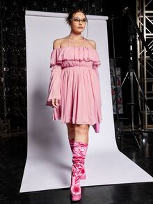 SHEIN ICON Plus Ruffle Trim Flounce Sleeve Halter Off Shoulder Dress - Baby Pink - View 3